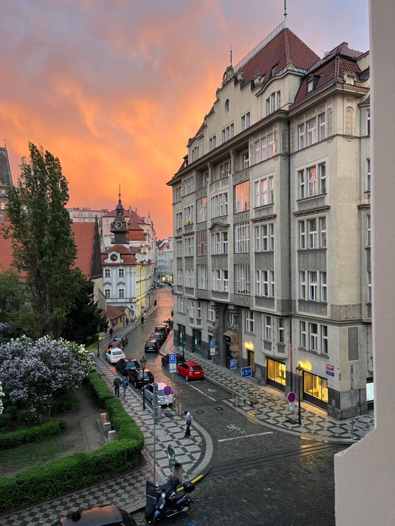 Central Apartments Parizska 布拉格 外观 照片